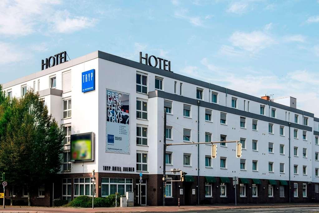 Готель Tryp By Wyndham Bremen Airport Екстер'єр фото